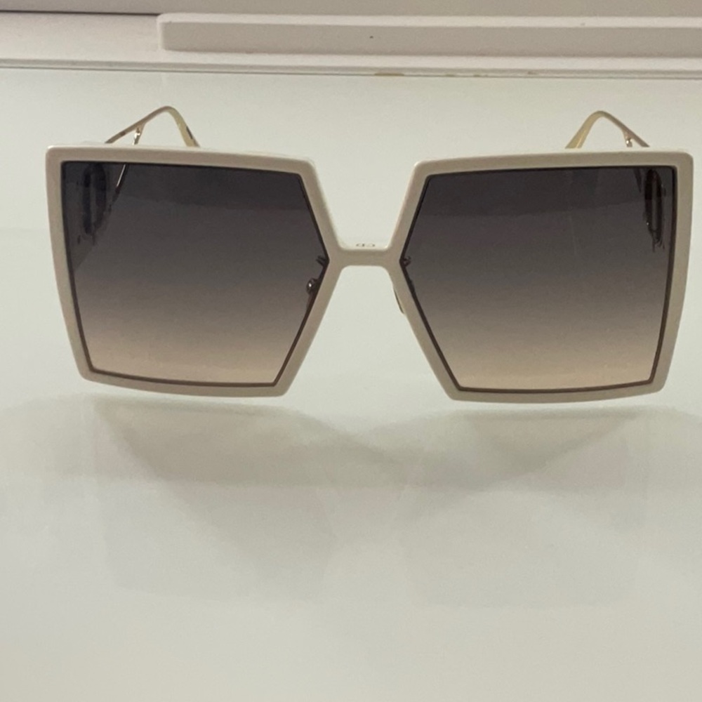 Dior Cream Sunglasses Modern Geometric Design